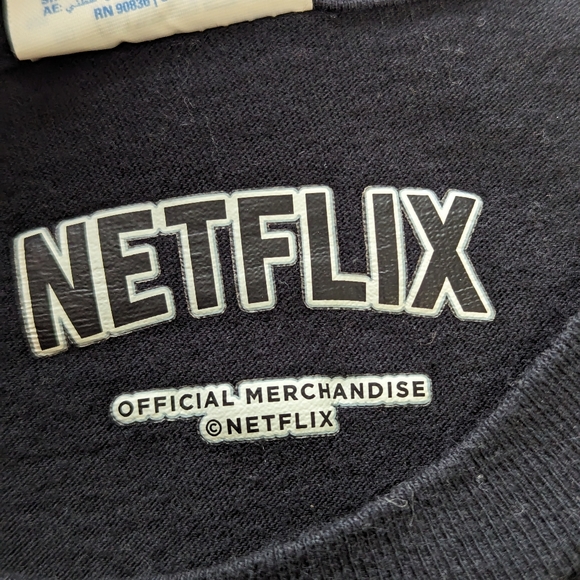 Stranger Things Netflix Store Las Vegas T-shirt  Kids L NWOT Black - Picture 8 of 13